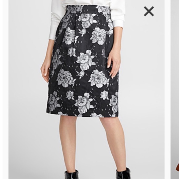 Simons black floral skirt size 6 (4) - Picture 1 of 9